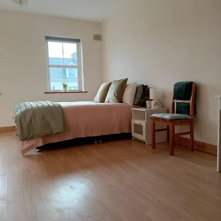 Flat In Centre Of *
